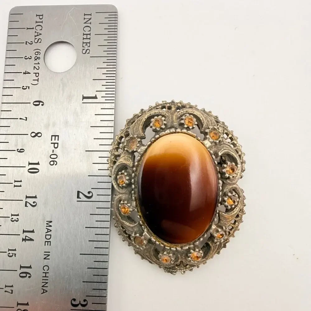 Vtg Mid Century Victorian Revival Oval Faux Tiger Eye Pot Metal Brooch Pendant